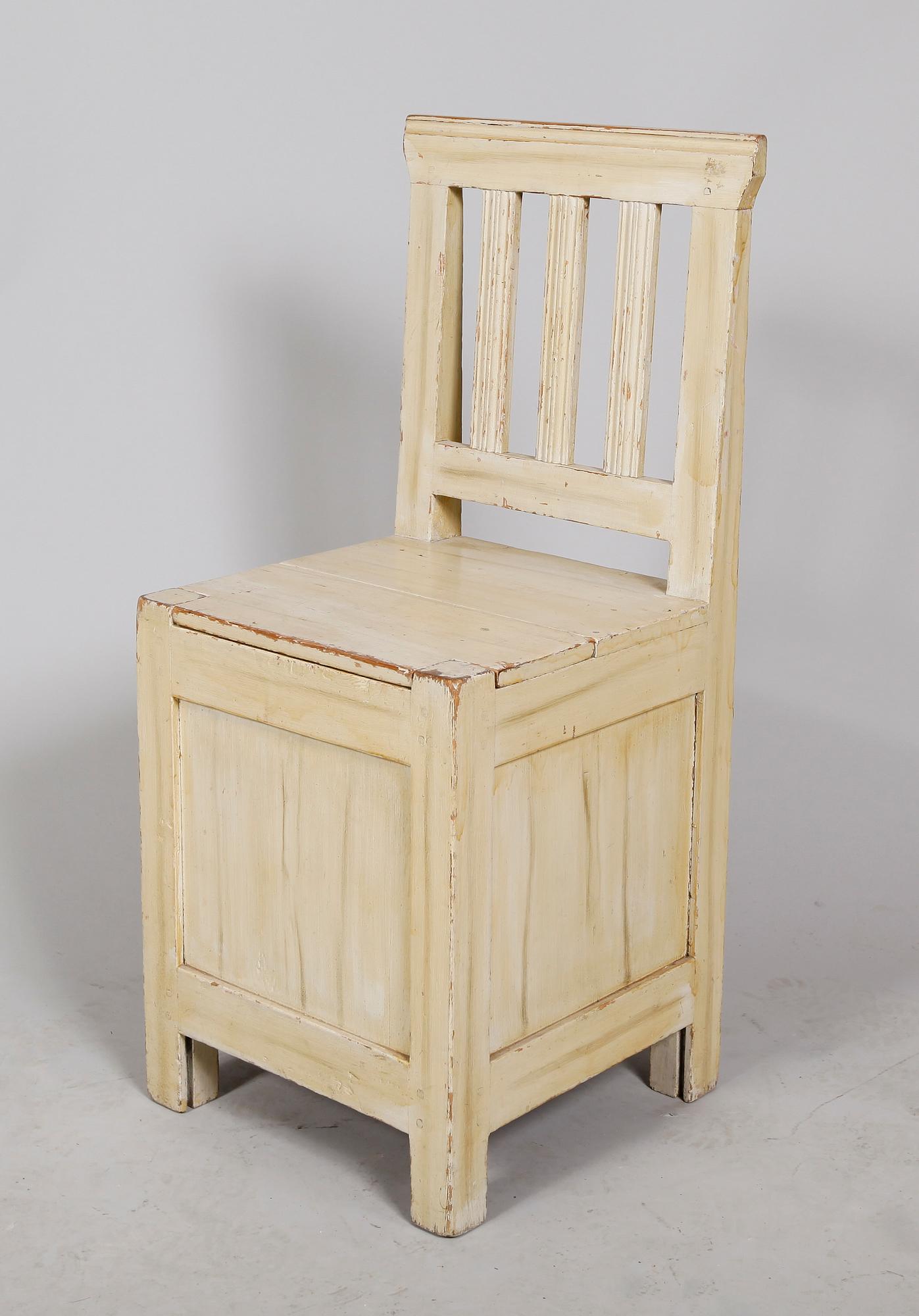STOL, allmoge, 1800-/1900-tal, sits med låda.