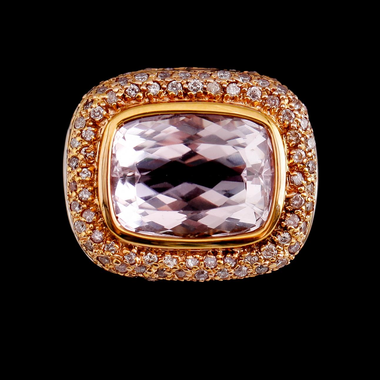 RING, 14 k flerfärgat guld, kunzite ca 12.00 ct, gula safirer tot ca 2.50 ct, diamanter tot ca 0.90 ct.