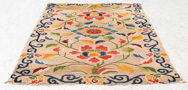 Matta, antik Tibet, 1890-1900, ca 166 x 88 cm.