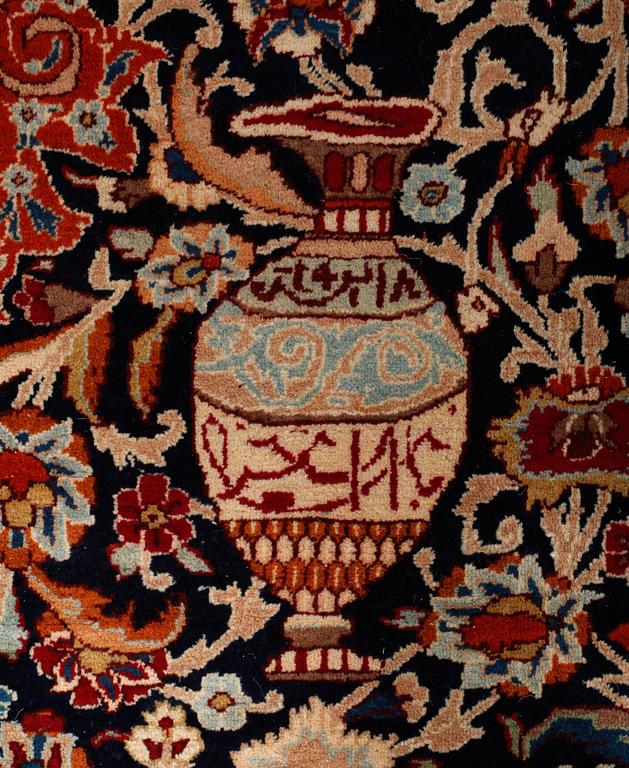 MATTA, Kashmar, modern tillverkning, 376 x 288 cm.
