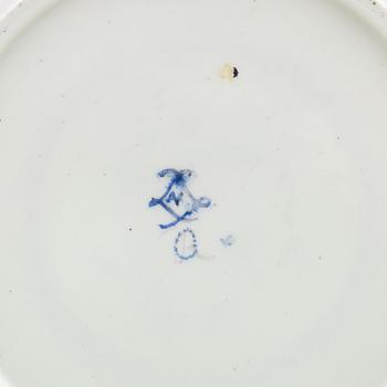 A porcelain plate (assiette unie), probably Sèvres, 1770's.