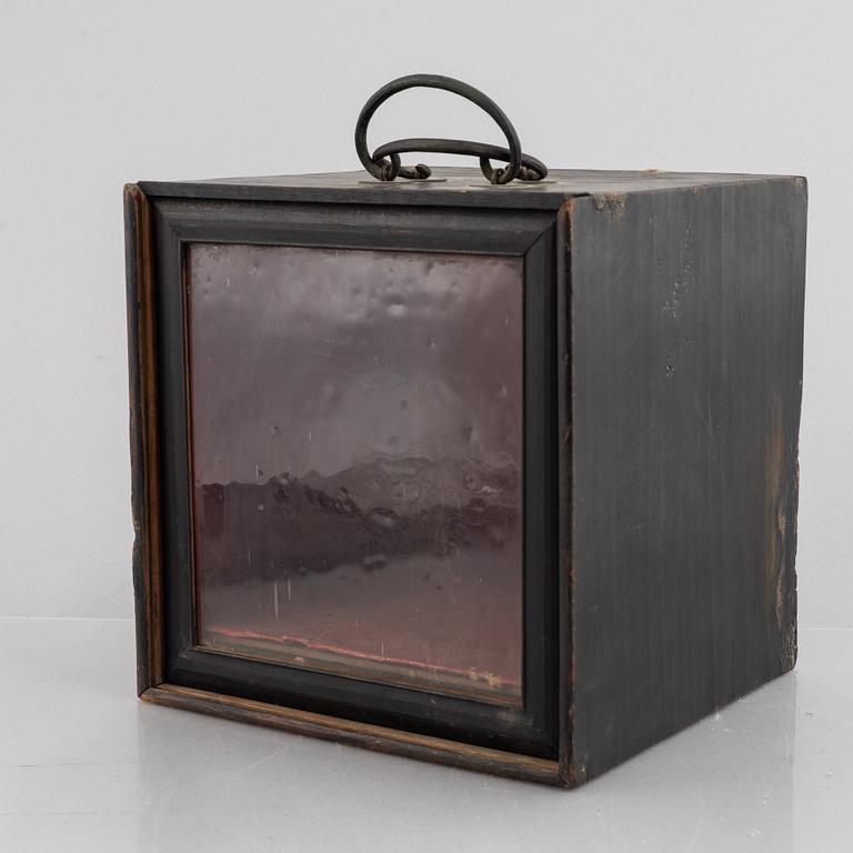 A Chinese wooden box, 20th century.