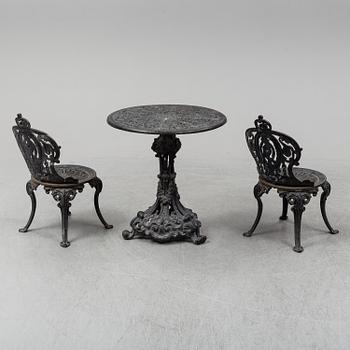 TRÄDGÅRDSMÖBEL, 3 delar, gjutjärn, 1900-tal.