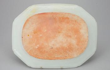 STEKFAT, porslin, Kina 1700-tal.