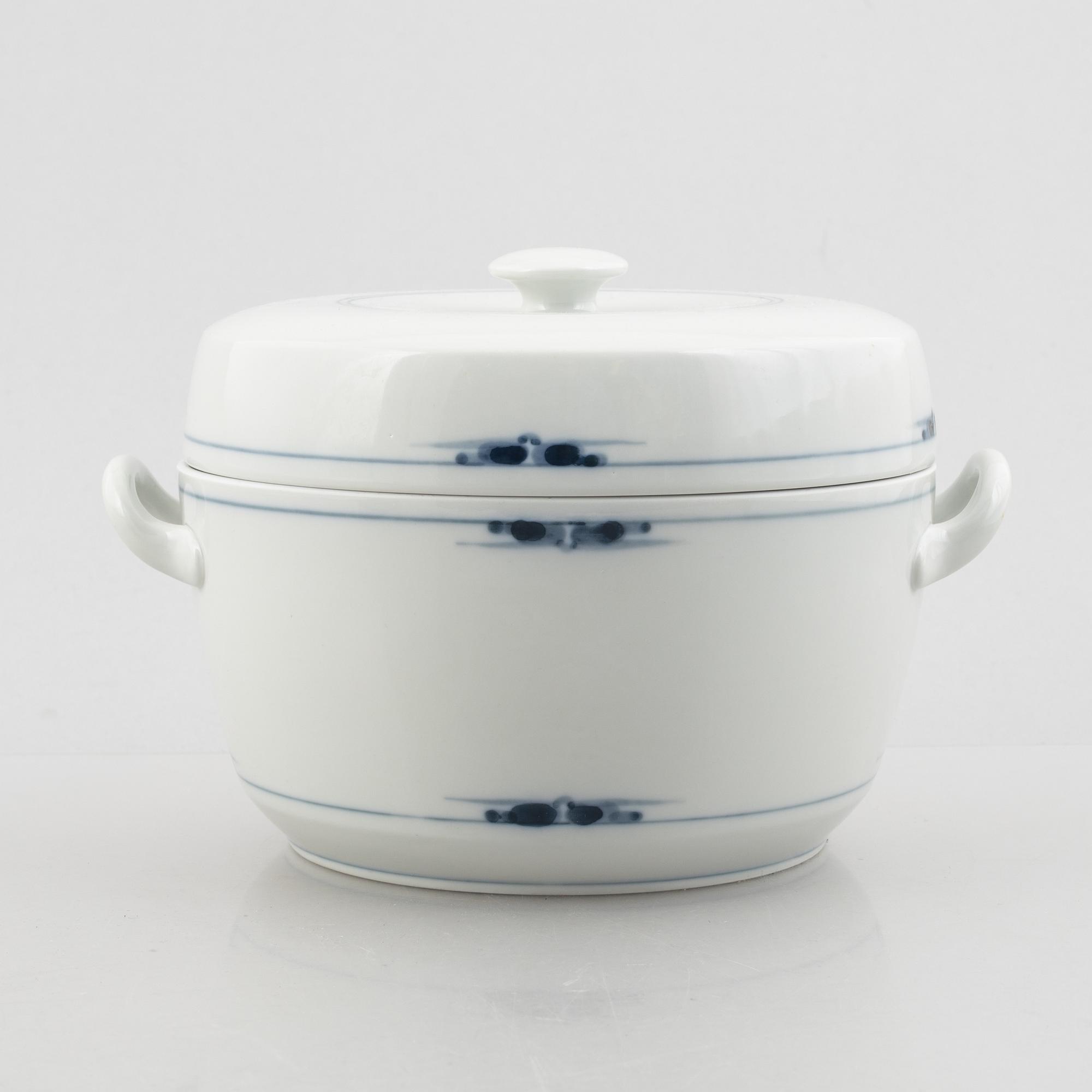 Gertrud Vasegaard, a 136-piece dinner service, 'Gemina', Royal Copenhagen, Denmark.