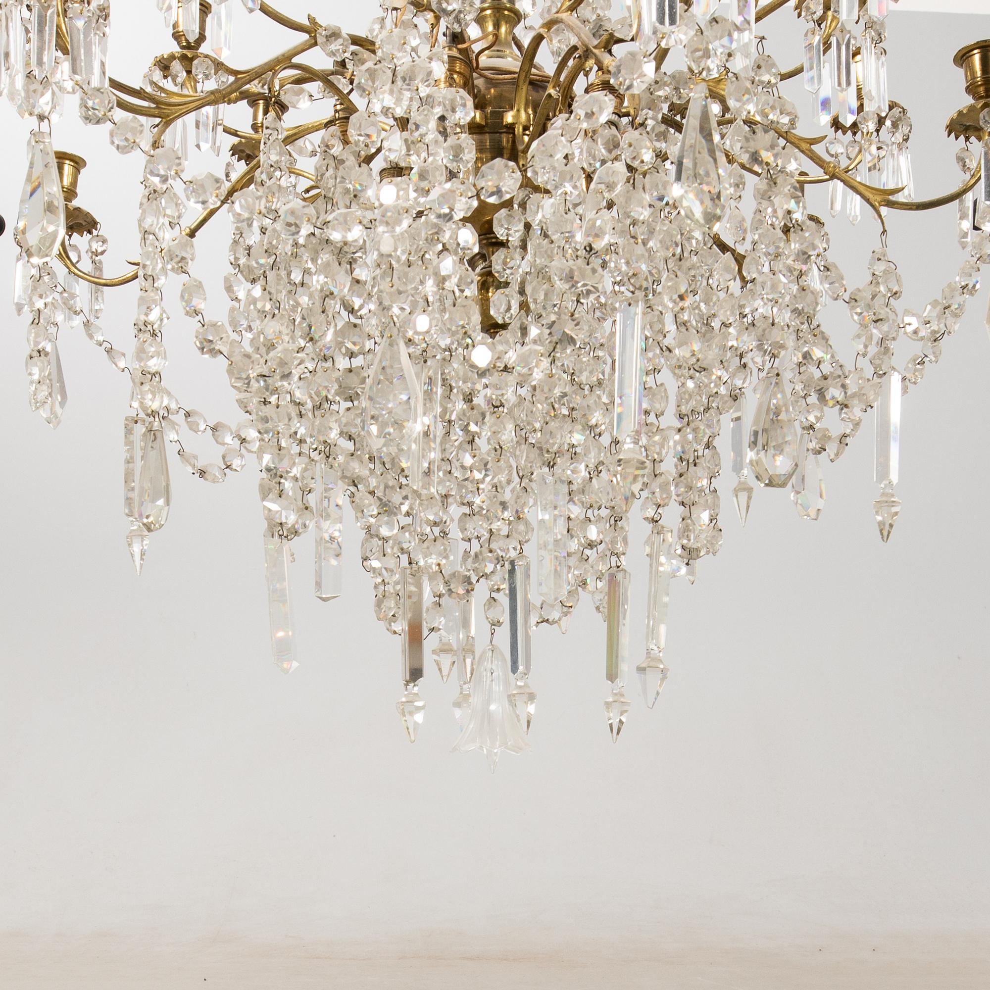 Ljuskrona sekelskiftet 1900.