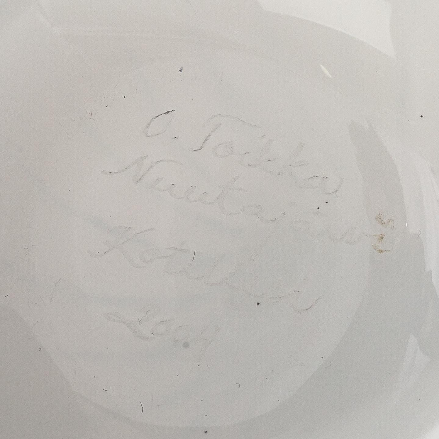 Oiva Toikka, a glass sculpture signed O. Toikka Nuutajärvi, Kotiliesi 2004.