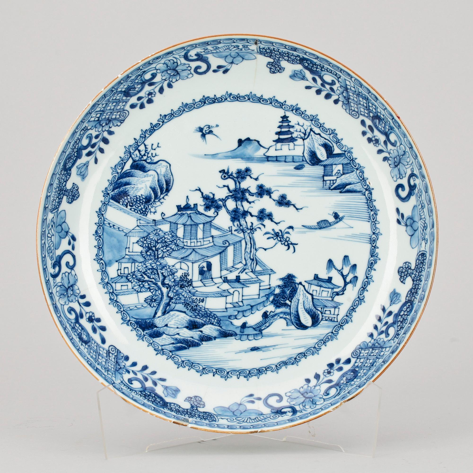 SKÅLFAT, porslin, Kina, Qianlong (1736-1795).