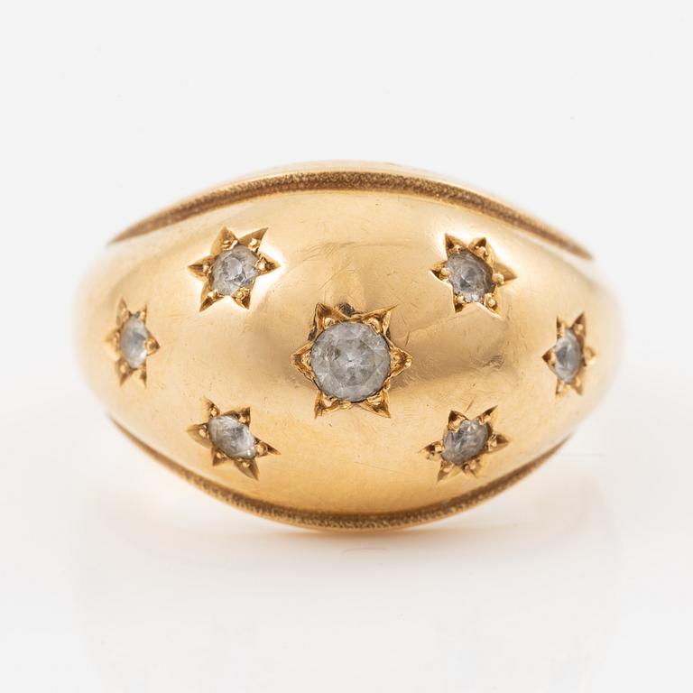 Ring, 18K gold, bombé, set with white stones.