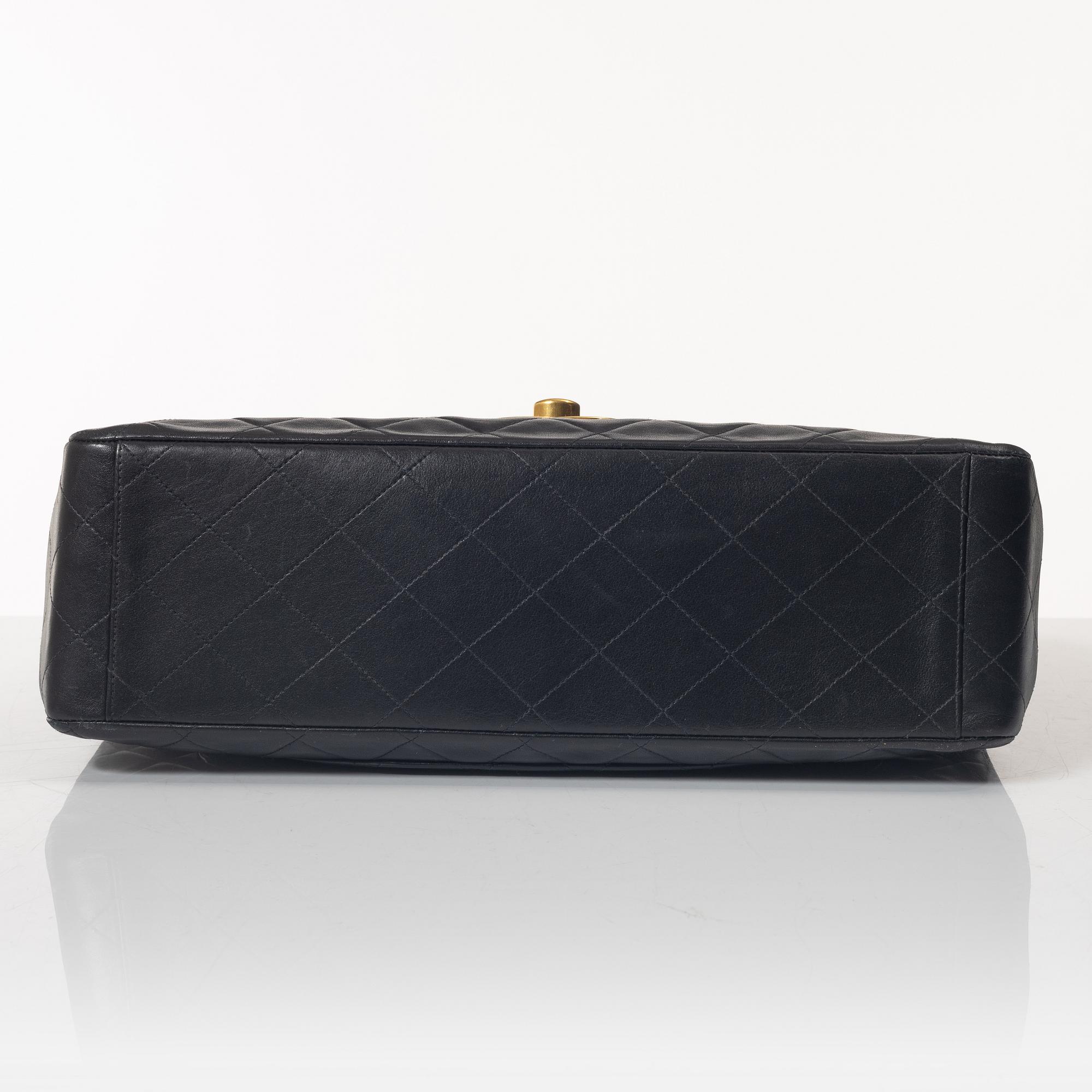 Chanel, väska, "Maxi Single Flap Bag", tidigt 1990-tal.