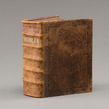 KARL XII:S FÄLTBIBEL, "Biblia, thet är all then Helga skrift på swensko...", Stockholm, 1709.