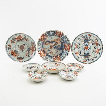 Plates 7 pcs and 1 dish, porcelain, Qianlong (1736-95), Qing dynasty.