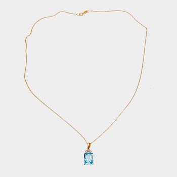 Halsband 14K guld med trappslipad blå topas och runda briljantslipade diamanter.