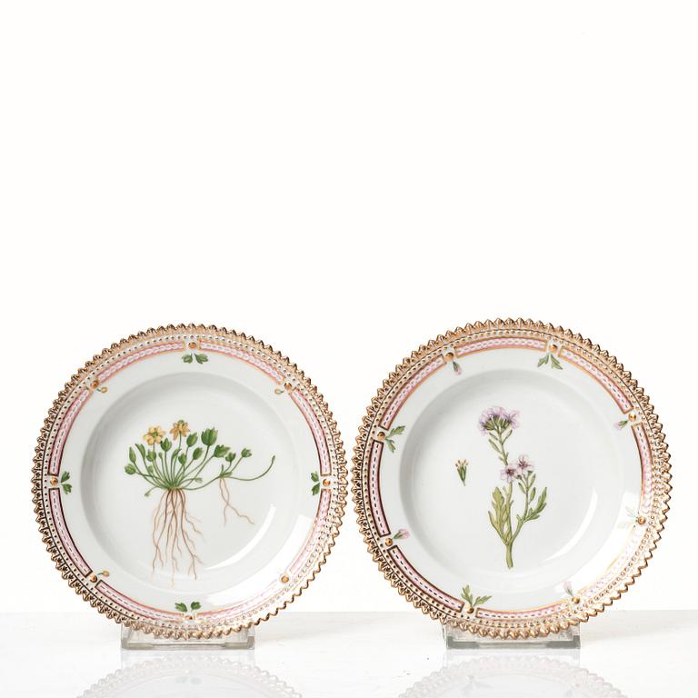 A group of 11 pieces of Royal Copenhagen "Flora Danica", Denmark, 20th Century.