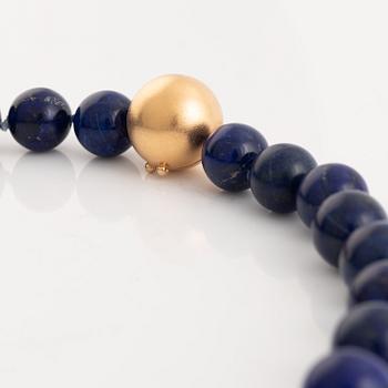 Evert Lindberg,  lapis lazuli necklace, gold clasp.