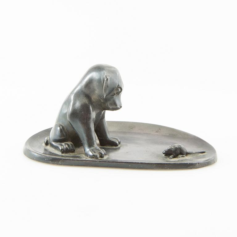 Pen holder, 20th century.