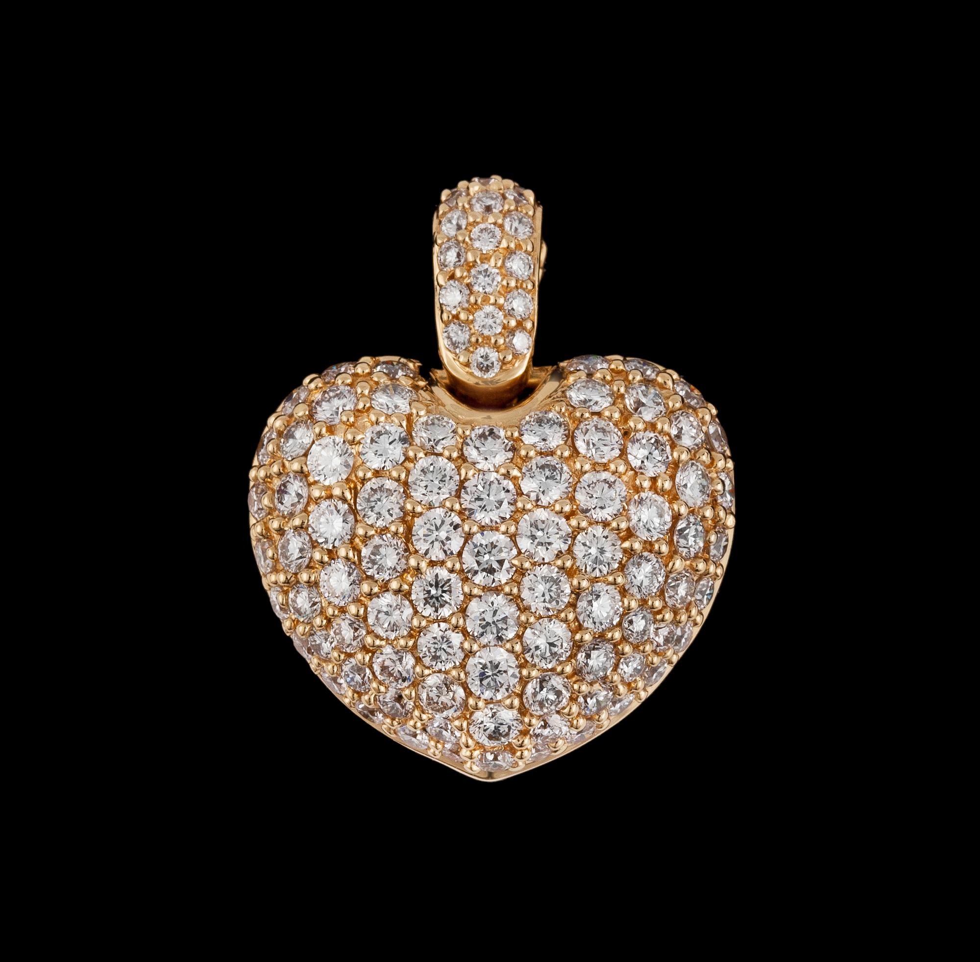 A brilliant cut diamond heart pendant, tot. 1.78 cts.