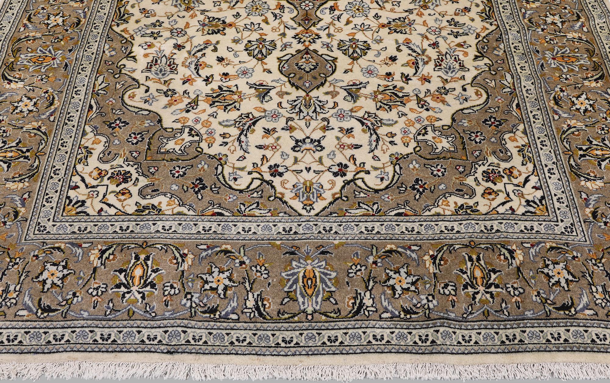 A Keshan carpet, 295 x 199 cm.
