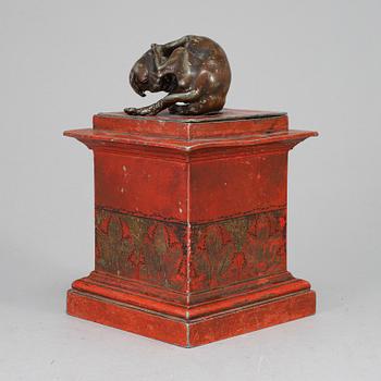 A painted Biedermeier tobacco jar, probably Germany, early 19th century.