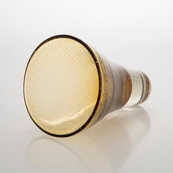 Gunnel Nyman, vas, modell "GN 12", signerad G. Nyman Nuutajärvi Notsjö 1947.