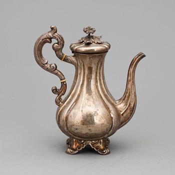 KAFFEKANNA, silver, Gustaf  Möllenborg, Stockholm, 1851. Vikt ca 428 g.