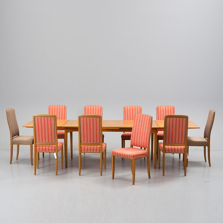 CARL MALMSTEN, An 11 piece 'Gustavus' dining suite.