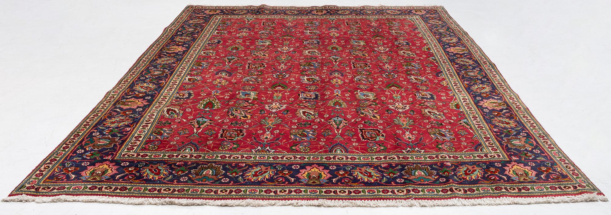 Rug, Tabriz, approx. 385 x 300 cm.