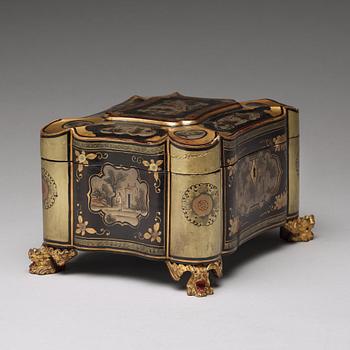 A Canton lacquer tea box with a pewter liner, Qing dynasty, 19th Century.