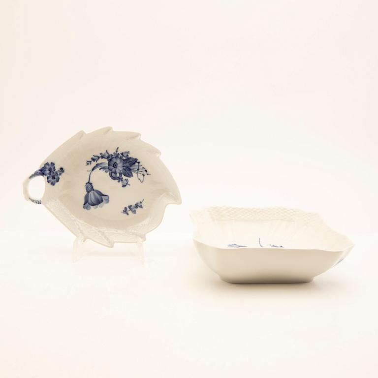 Service "Blue Flower" approx. 130 pcs Royal Copenhagen Denmark 20th century porcelain.