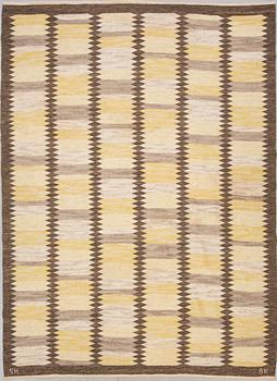 CARPET. "Viggen". Flat weave. 292 x 210,5 cm. Signed SH BK.