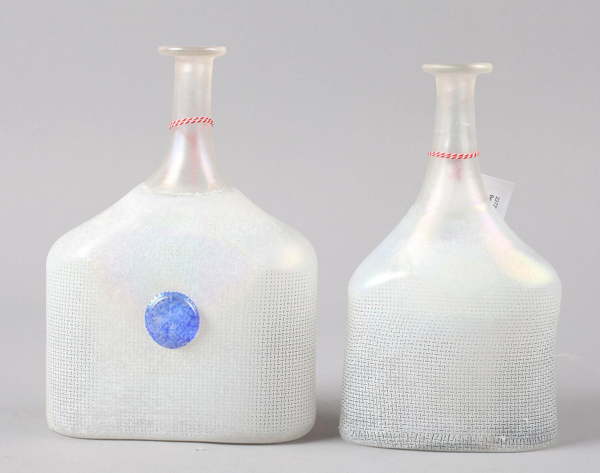 VASER, 2 st. Glas, design Bertil Vallien, Boda.