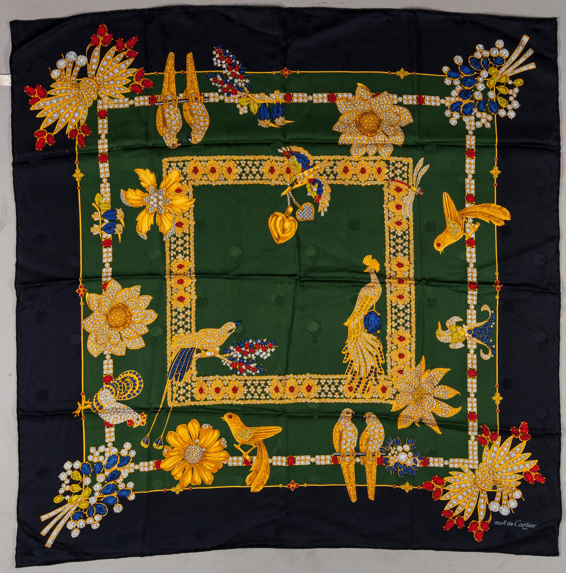 SCARF, Cartier.