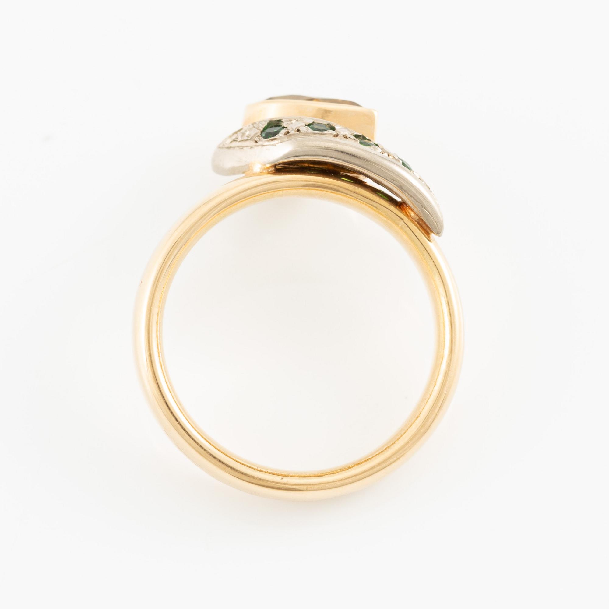 Jan-Christer Lundqvist, ring, 18K gold with yellow zoisite and green stones, Skövde 1999.