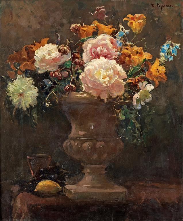 Esther Kjerner, Urna med blommor.