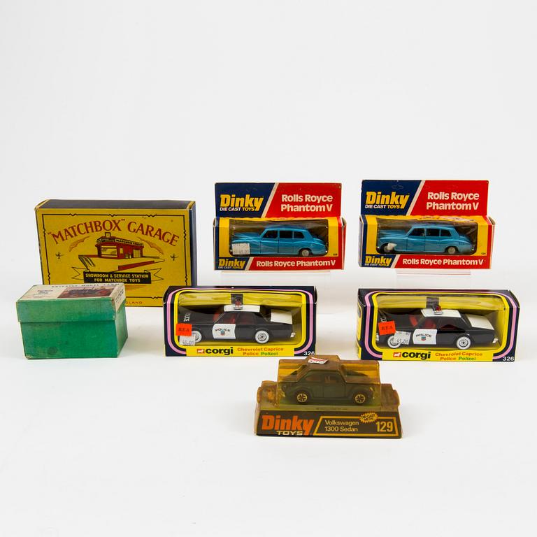 A lot of seven toy cars Dinky Toys, Corgi Toys and others, second half of the 20th century.