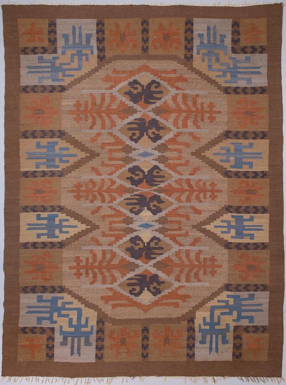 SAELAN ANNA, Karvalankamatto, Kotiteollisuus Oy Orkamo, 1920-luku. Noin 345x260 cm.