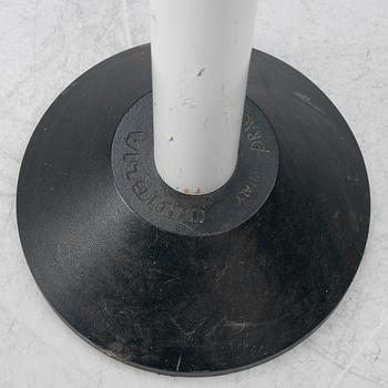 Ugo Nespolo, tamburmajor, "L'albero dei cappelli", Origlia Pragma, Italien.