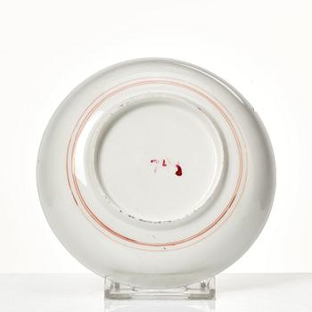 Kopp med fat, porslin. Meissen, 1730/40-tal.