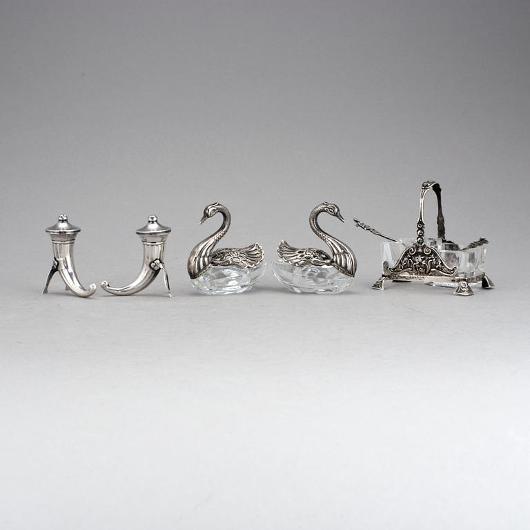 SALTKAR, 5 delar, silver och glas, 1900-tal.