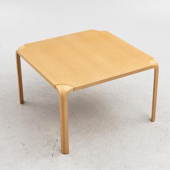 Alvar Aalto, soffbord MX800 "Fan leg table" Artek Finland sent 1900-tal.