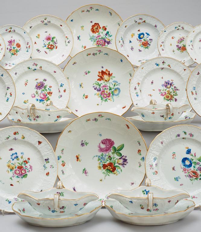 An extensive dinner service, Meissen, mainly 18th century.