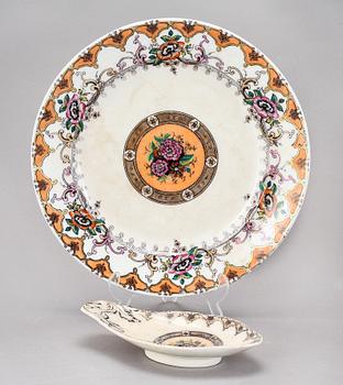 MATSERVIS, 118 delar,  ironstone, "Parisienne", Rörstrand, 1866-1879.