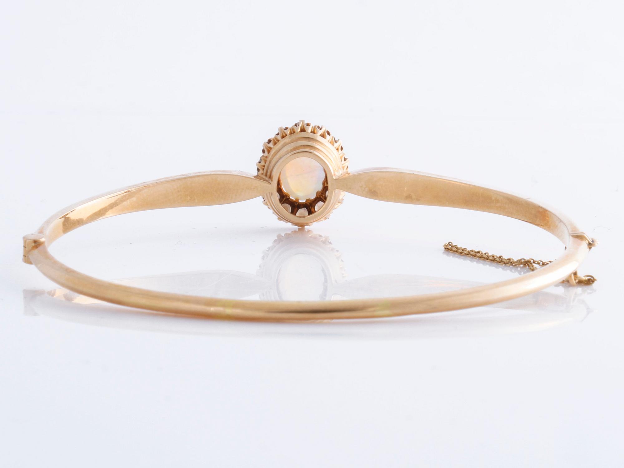 ARMRING, med opal och orientaliska pärlor, Gustav Dahlgren & Co, Malmö, 1917.