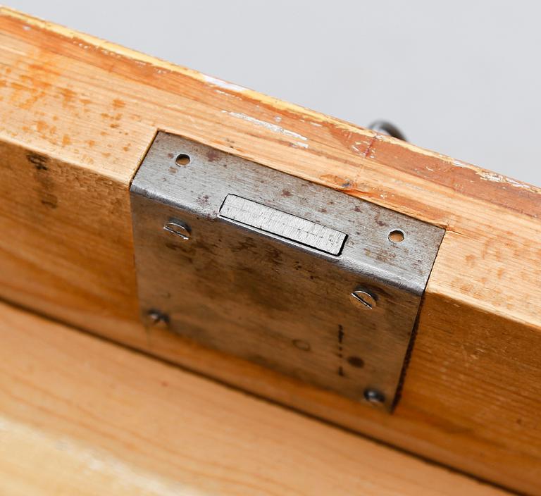 SKRIVBORD, 1880-tal.