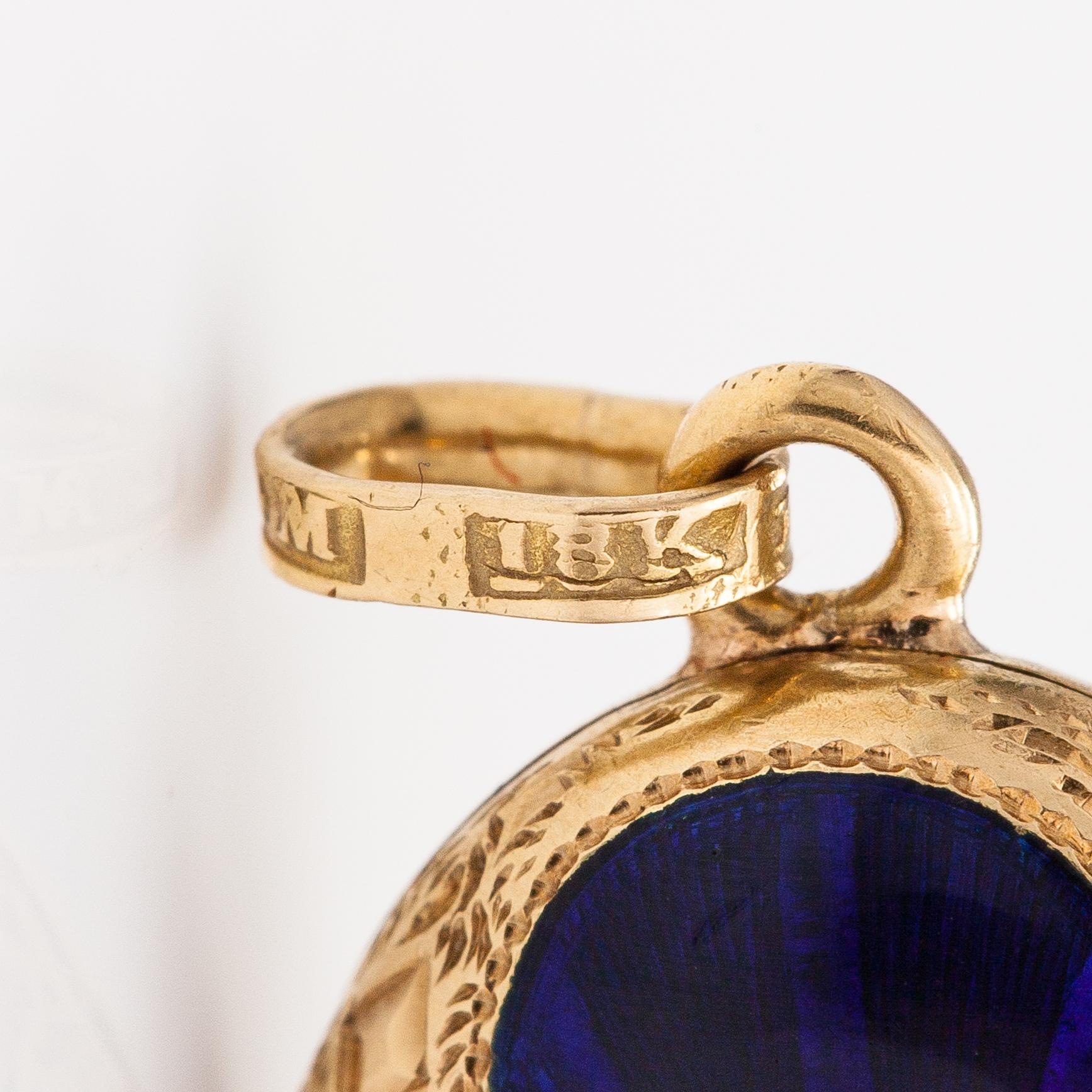 An 18K gold and silver pendant with enamel and rose-cut diamonds. Gustaf Möllenborg, Stockholm 1810.