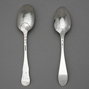 SKEDAR 2 stycken, silver. Olof Yttraeus, Uppsala 1777 och 1809. Total vikt ca 85 gram.