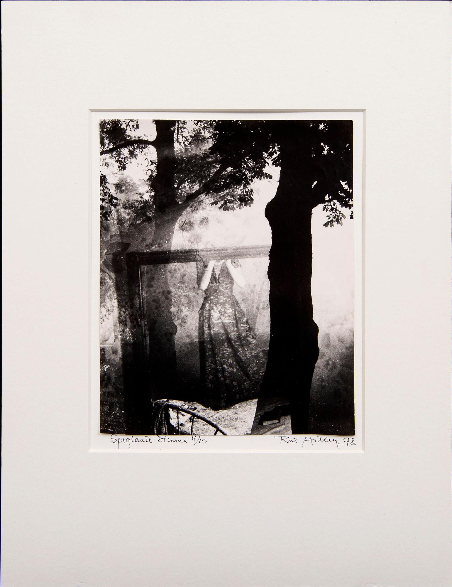 Rut Hillarp, photgraphic picture signed dated and numbered 4/1078.