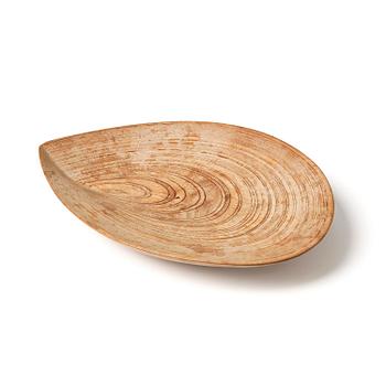 234. Tapio Wirkkala, a laminated birch plywood dish, Finland, 1950s.