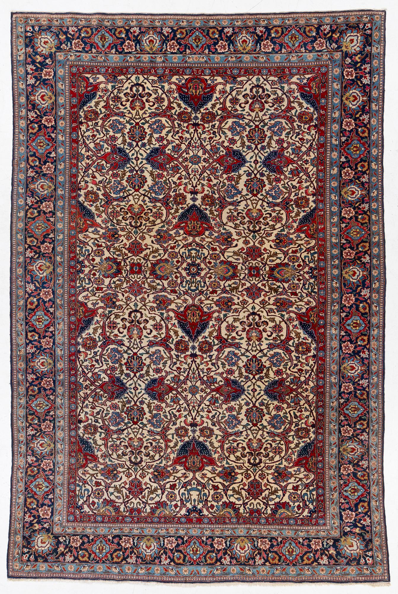 An antique Kashan Dabir of Garrus design, c 319 x 212 cm.