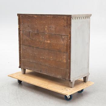 A chest of drawers, first half of the 20th Century.